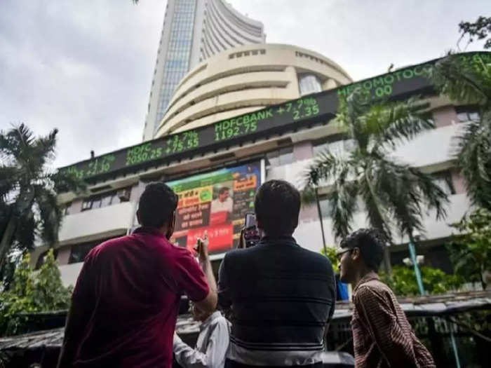 New Year Special Sensex Breaches Historic Mark Nifty Climbs To