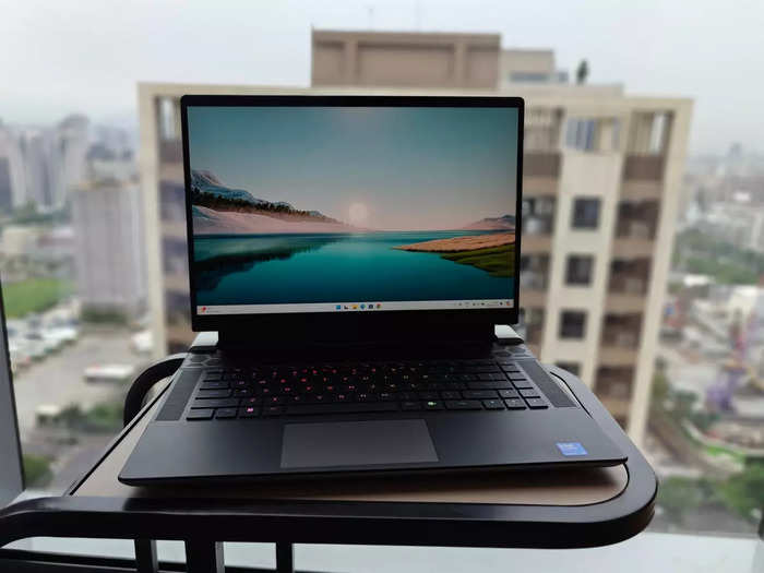 Alienware X16 R2 Review Powerful Gaming Laptop With A Premium Design