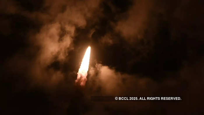 ISRO Enters Into Commercial Launch Market By Placing 36 OneWeb