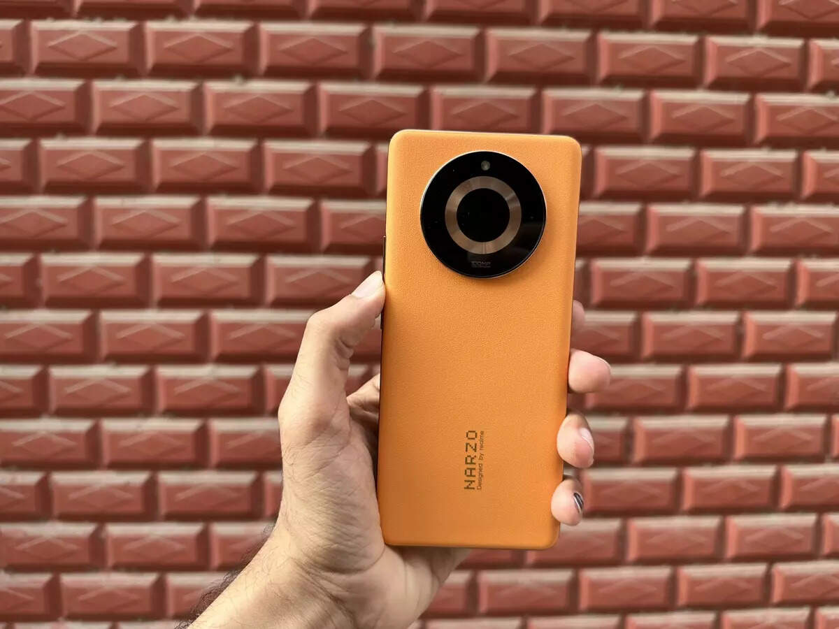 Narzo 60 Pro's design is in line with the new Realme devices.