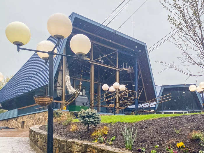 The tram travels between downtown Gatlinburg, where I was, and Ober Mountain, a tourist attraction with a roller coaster and other rides that happened to be just a 30-minute walk from my Airbnb.