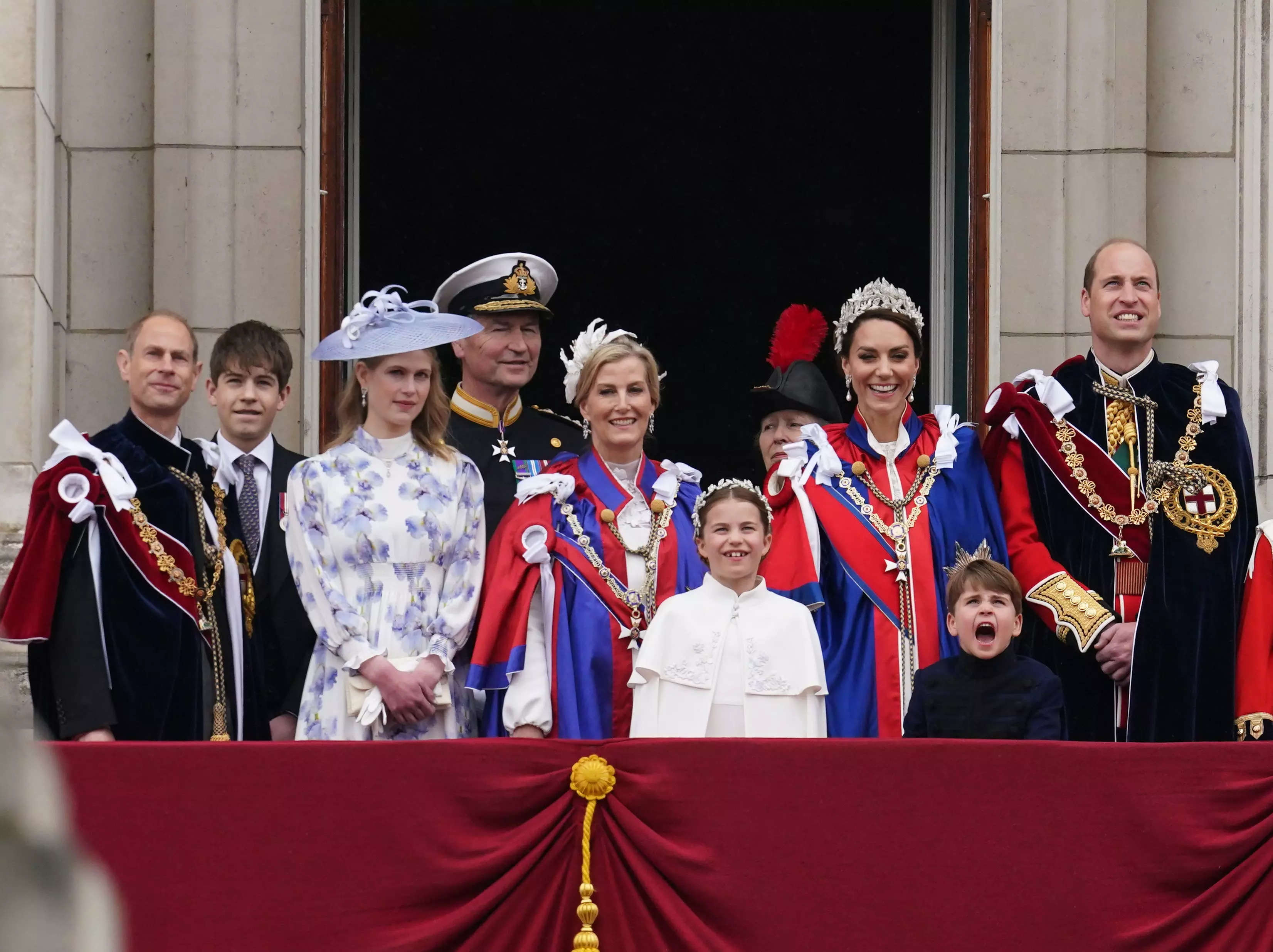 Other members of the royal family on the Buckingham Palace balcony.