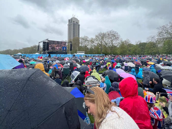 Since the spots closest to the procession were inaccessible, most people eventually ended up at Hyde Park where they could watch the coronation on massive screens.