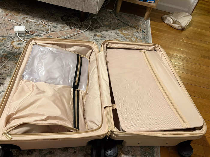 I purchased the 26-inch Check-In Roller in beige for $308. Right away, I was blown away by the care and thought put into making this suitcase chic and practical.