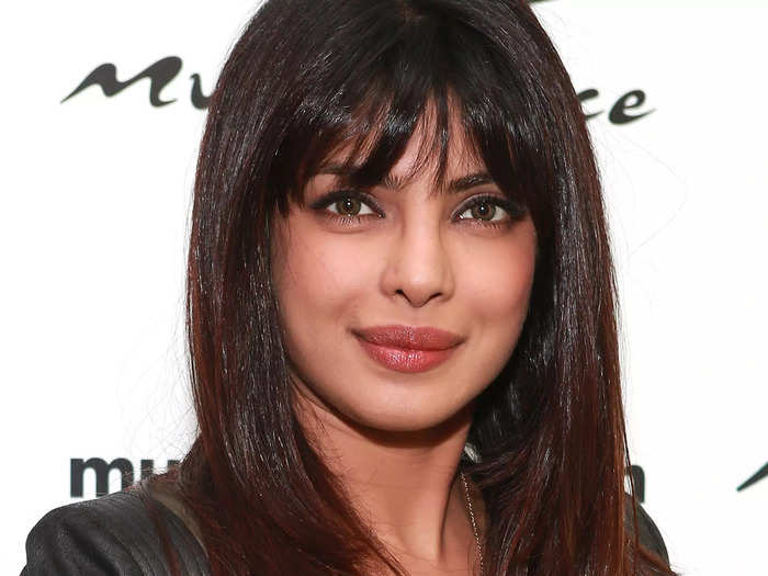 Back in 2013, Priyanka Chopra sported bangs.