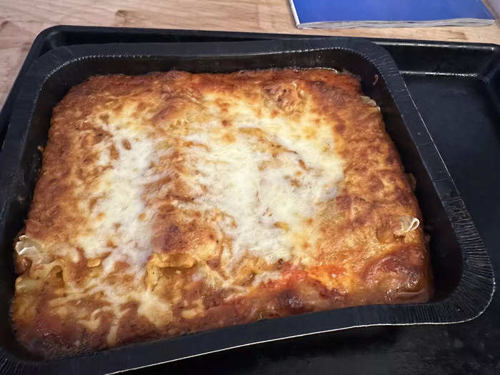 The bistro lasagna with meat sauce was a hit with my family.