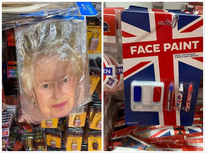 There were paper masks of Elizabeth