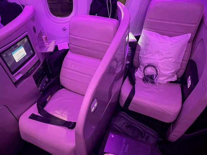 This not only creates more privacy but also gives passengers a nice view outside — a problem on some carriers like Air New Zealand that have the seats angled fully away from the window (pictured).