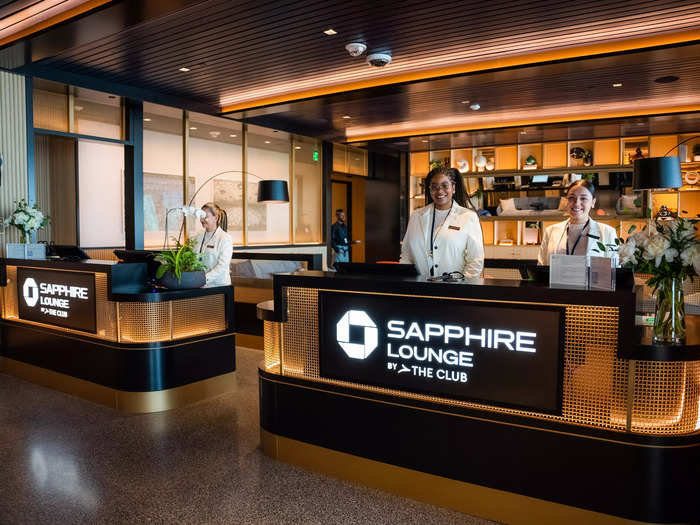 The new Chase Sapphire Lounge will be open daily from 5 a.m. to 11 p.m.