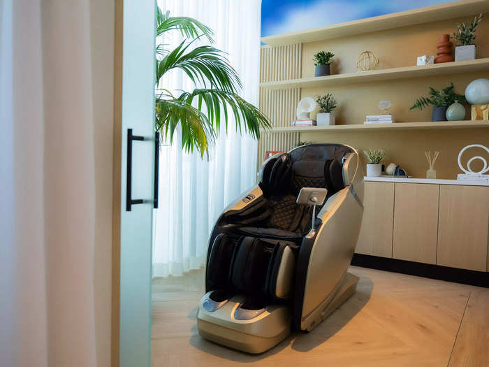 In addition to the food and drinks options, the lounge has two wellness rooms with massage chairs and guided meditations...