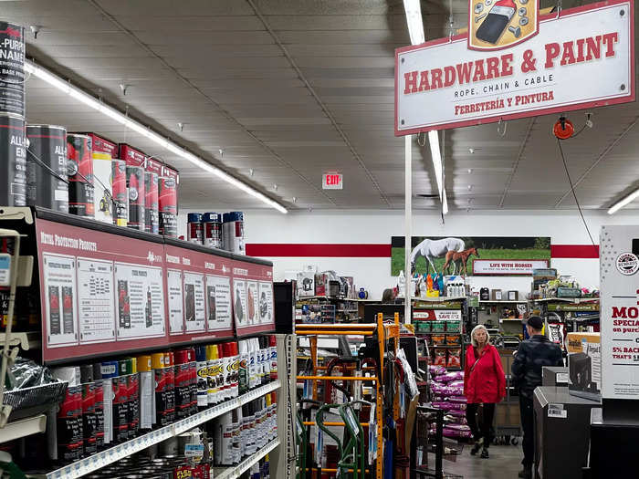 The first thing that stood out about Tractor Supply  was the relatively small size of the store – it feels more like an Ace Hardware than a Lowe