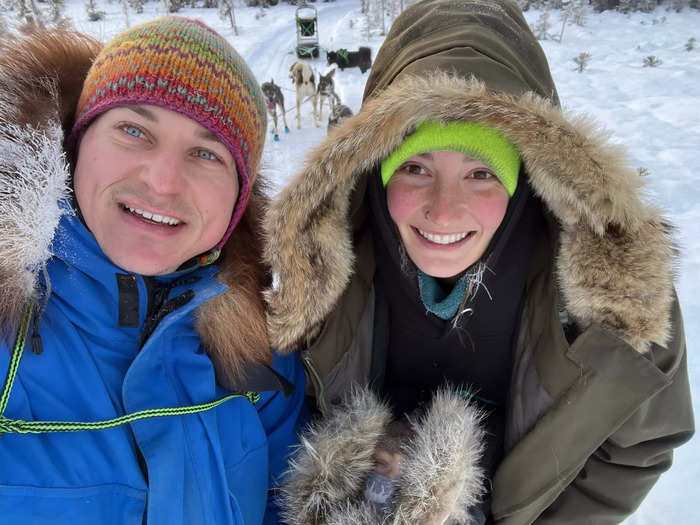 While Alyssa juggled work as a hairstylist, she stumbled into running sled dog tours in California on the side. Then, Rohn was taking a step back from the dog mushing lifestyle.