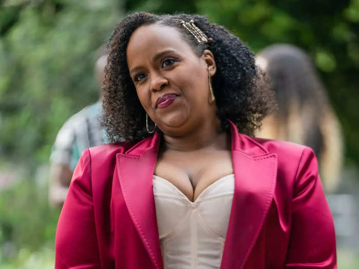 Natasha Rothwell, who appeared in "White Lotus" and "Insecure," said she styles her hair before arriving on set because stylists may not know what to do.