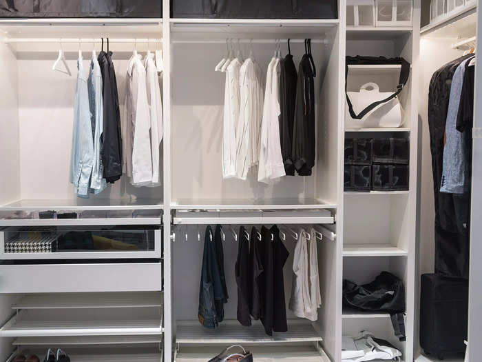 Since I wanted to pack light without becoming bored with my outfits, I looked into capsule wardrobes.