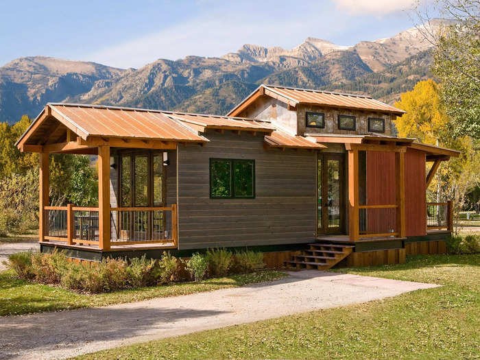 Many backyard tiny homes, especially ones built in the US, can run buyers well over $100,000.