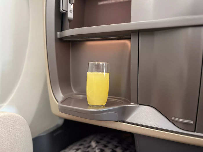 During boarding, I was reminded of the perks of business. In Singapore, I was one of the first people on the plane and was welcomed with a mimosa. The flight attendant also took my lunch order before takeoff.