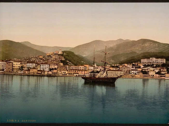 The Sanremo harbor then...