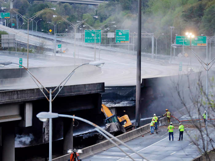 The collapse reminded many of a similar disaster that took place on I-85 in Atlanta, Georgia, six years earlier.