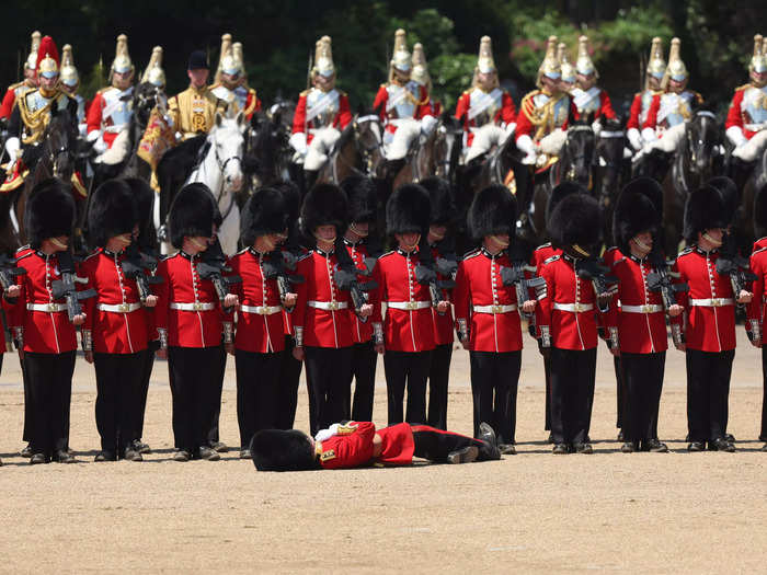 Several soldiers fainted during rehearsals for King Charles