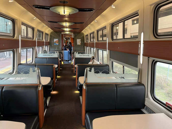 Dining offerings were available for pickup in the café car, which featured more spacious seating, sightseeing windows, and classic decor.