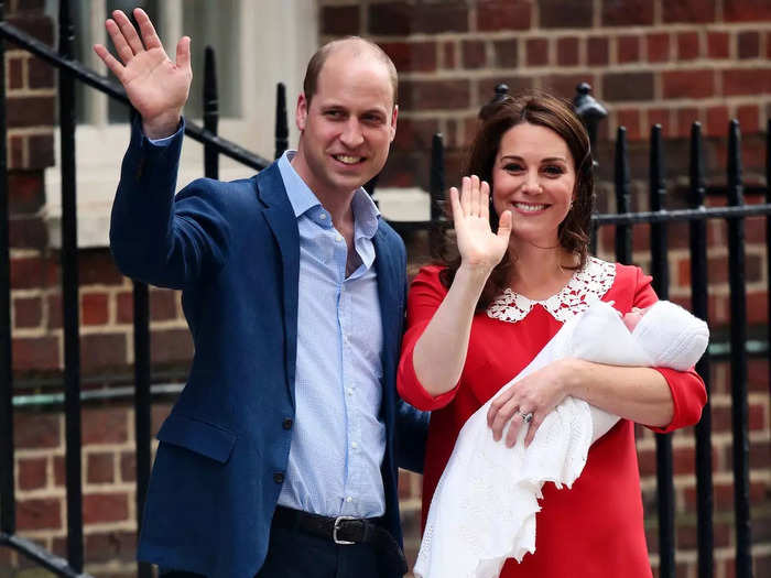 After giving birth to Prince Louis in April 2018, Kate emerged wearing a cherry-red dress.