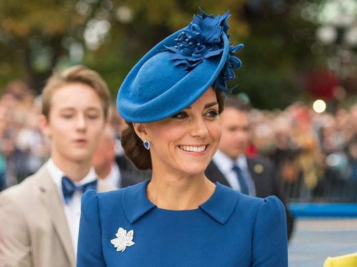 In September 2016, Kate wore a royal-blue ensemble with maple-leaf accents to attend a welcome ceremony for the Royal Tour of Canada.