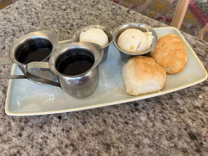 Our server brought us some complimentary biscuits and butter to start our meal.