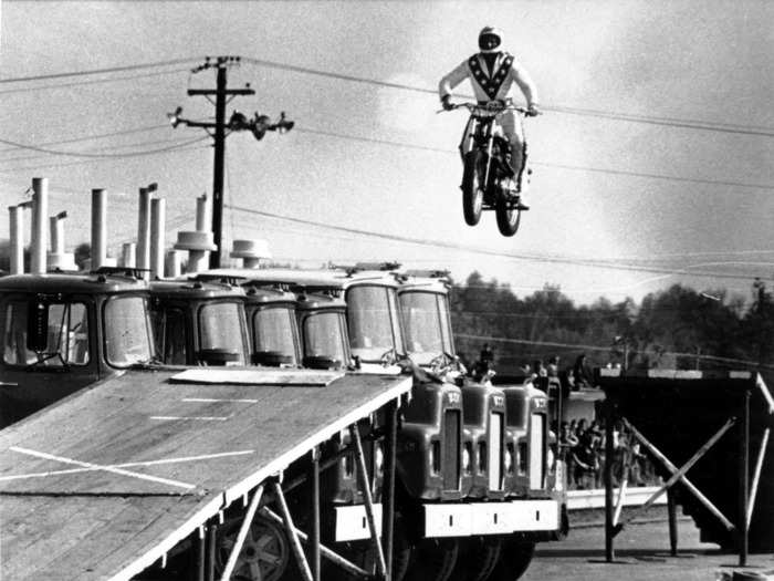 They won them for their injuries. Daredevil Evel Knievel attempted a motorbike jump in 1967, in which he broke 433 bones. He won a GWR for "most bones broken in a lifetime."
