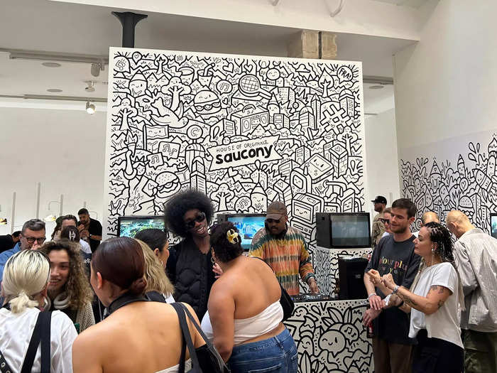 Some major brands also host pop-up events throughout the week.