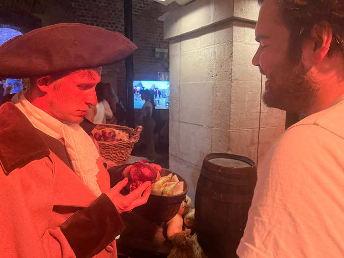 While looking around the marketplace we had even more interactions with the actors. My boyfriend found himself propositioned to trade his clean white "tunic," as the actor called it, for a fresh onion from a stall.