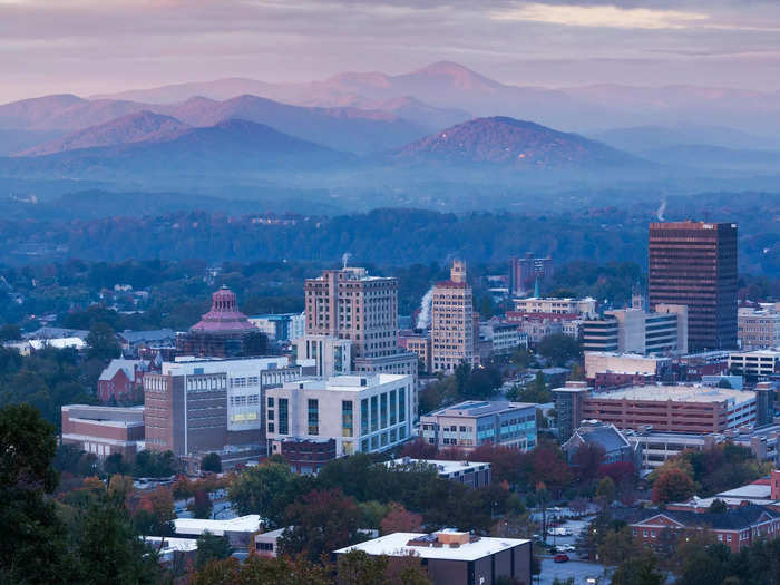 3. Asheville Regional Airport – Asheville, North Carolina: 97.94