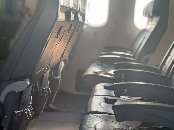 Norse has configured its 282 regular economy Dreamliner seats in a 3x3x3 layout, each offering a generous 31 inches of pitch and 17 inches of width.