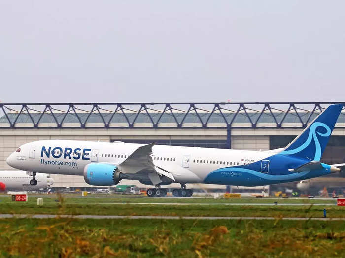 So, I was excited to try out Norse for the first time, especially since it flies Boeing 787 Dreamliners that it has dubbed "longships" for its Viking branding.