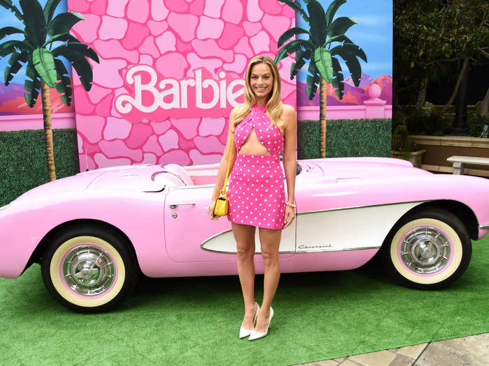 The "Barbie" global press tour began in Los Angeles, where Margot Robbie went for a more modern Barbie look.