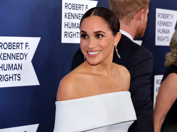 In November 2022, there were rumors that Meghan did not actually interview every guest on her podcast after a guest credited a producer as "an excellent interviewer."