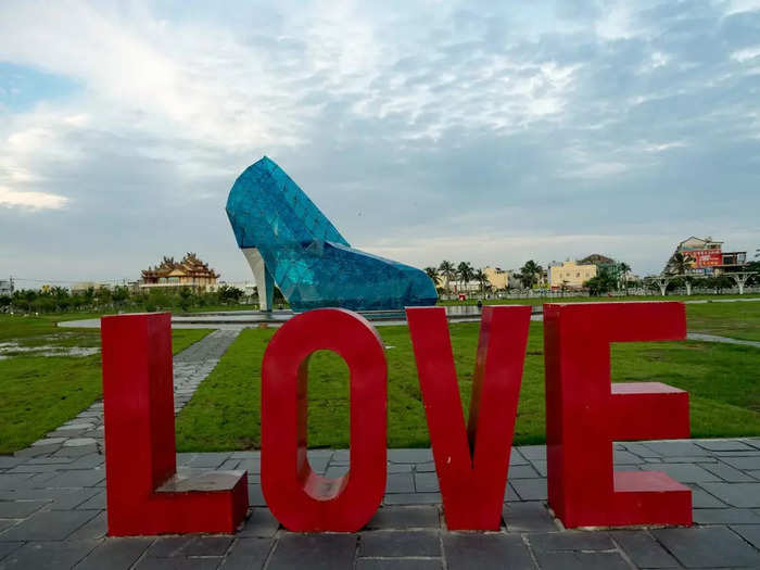 A giant "LOVE" sign decorates the grounds.