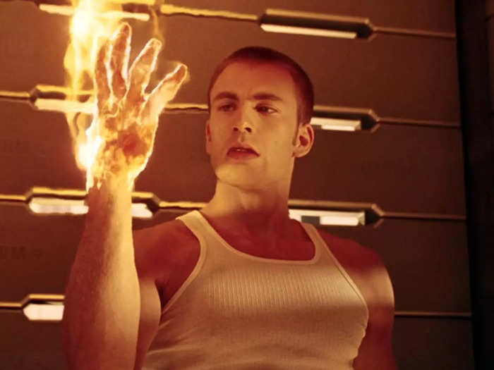 Chris Evans portrayed Johnny Storm/Human Torch, Sue