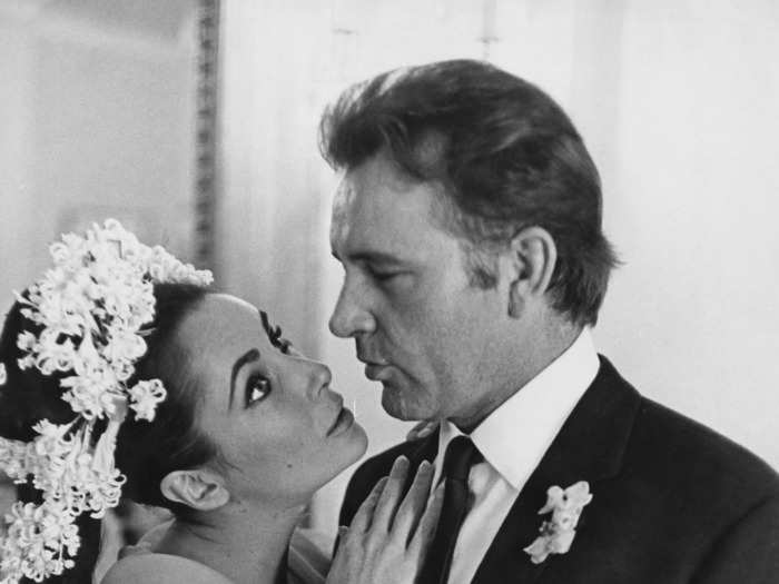 1964: Elizabeth Taylor and Richard Burton