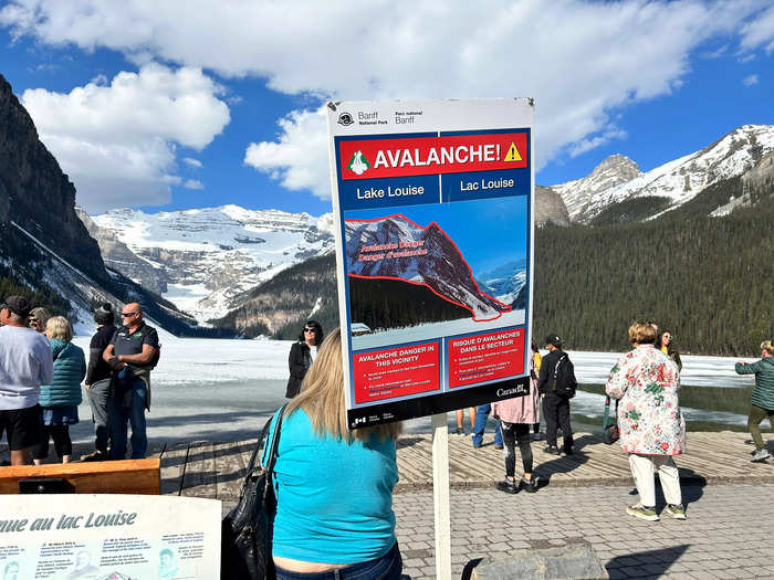 I also found a sign warning visitors about the possibility there could be an avalanche, which can occur from November to June. I definitely kept my distance from the lake.