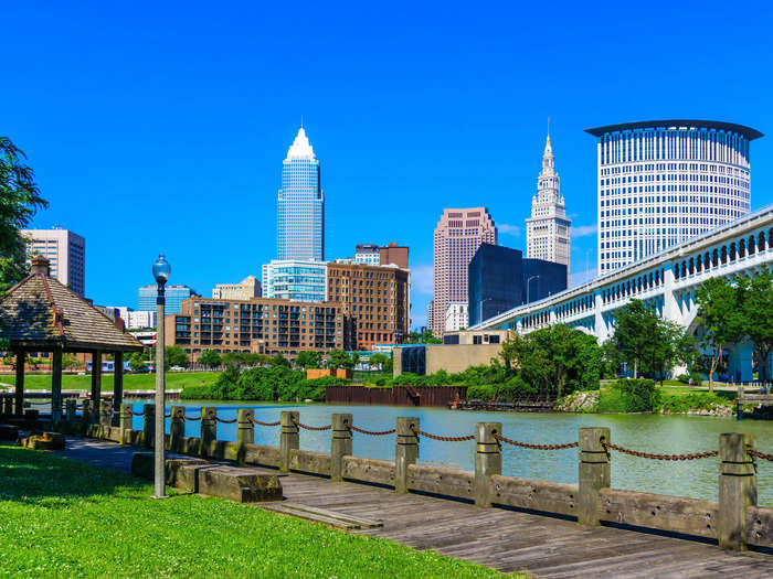 Ditch your car and explore Cleveland, Ohio, by foot or bike.