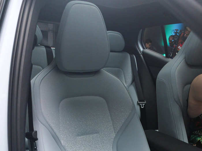 To further simplify the interior, Volvo took all the usual clutter from the doors and elsewhere and put it in the center of the car.