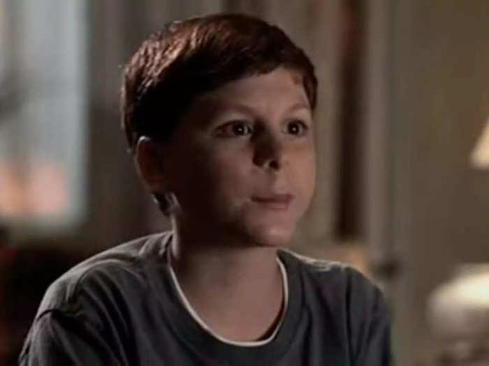 Cera played 10-year-old Gordie Jr. in "Frequency" (2000).