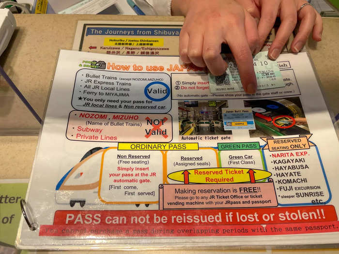 Most trains have three types of seating. First class, which has extra fees; reserved seats, which can be booked ahead without additional costs; and first-come, first-served seats.