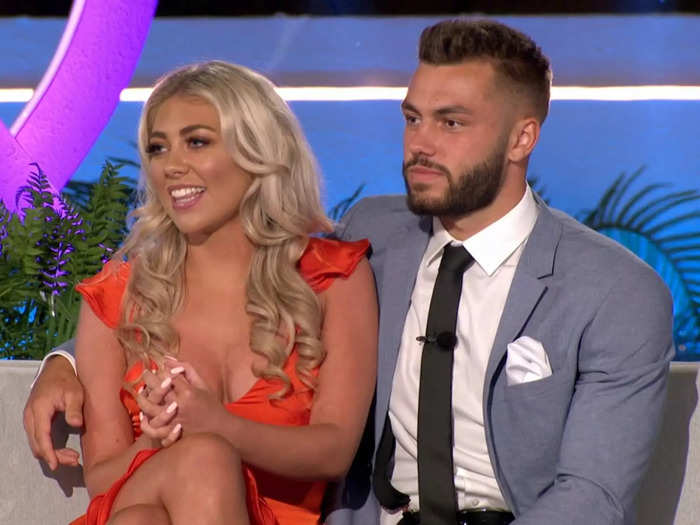Finn Tapp and Paige Turley won the first winter "Love Island UK."