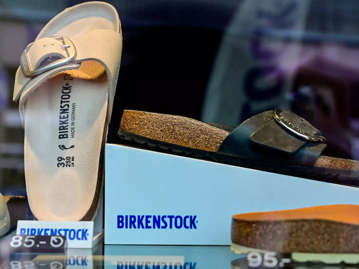 In 1902, Konrad Birkenstock developed a flexible arch support that fit inside shoes