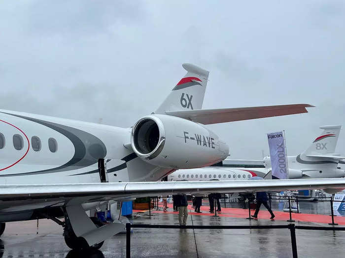 Equipped with two next-generation Pratt & Whitney PW812D engines, the Falcon 6X is able to journey up to 6,300 miles nonstop.