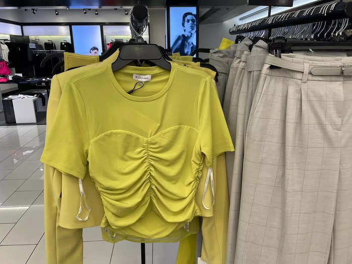 Finally, I tried on this pretty lime green top from Calvin Klein and I really liked it. It was the one piece I decided to buy.