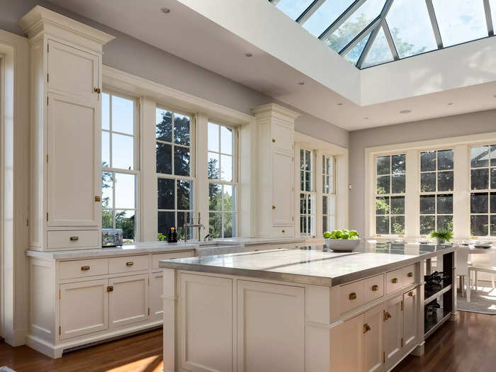 The kitchen also lets in a lot of natural light through its massive skylight.