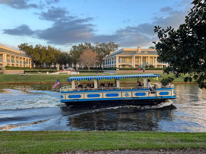 We saw boats filled with guests along the Sassagoula River.