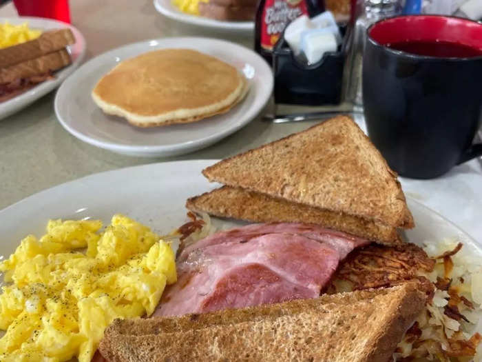 MICHIGAN: Anchor Bay Pit Stop Diner in New Baltimore